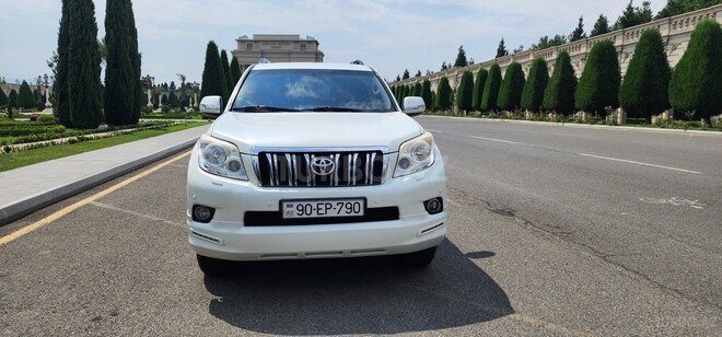 Toyota Land Cruiser Prado 2012, 175,000 km - 2.7 л - Bakı