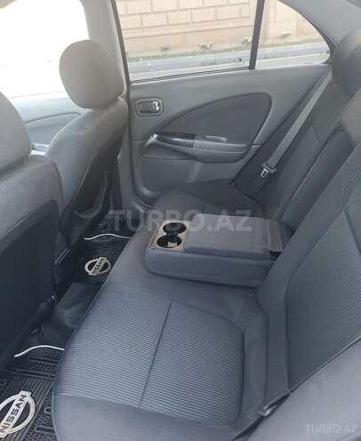 Nissan Sunny 2010, 196,000 km - 1.6 l - Bakı