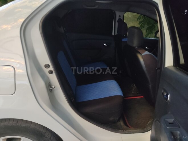 Renault Logan 2014, 251,047 km - 1.6 l - Bakı