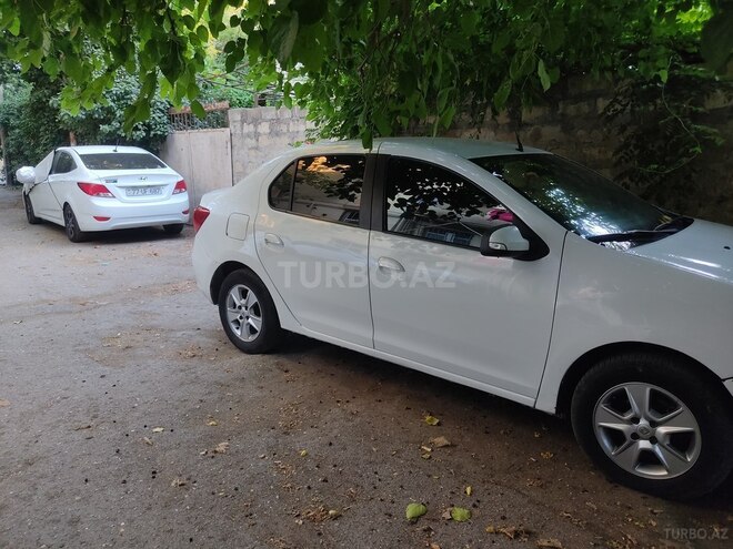 Renault Logan 2014, 251,047 km - 1.6 l - Bakı