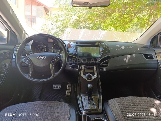 Hyundai Elantra 2011, 212,000 km - 1.8 l - Bakı