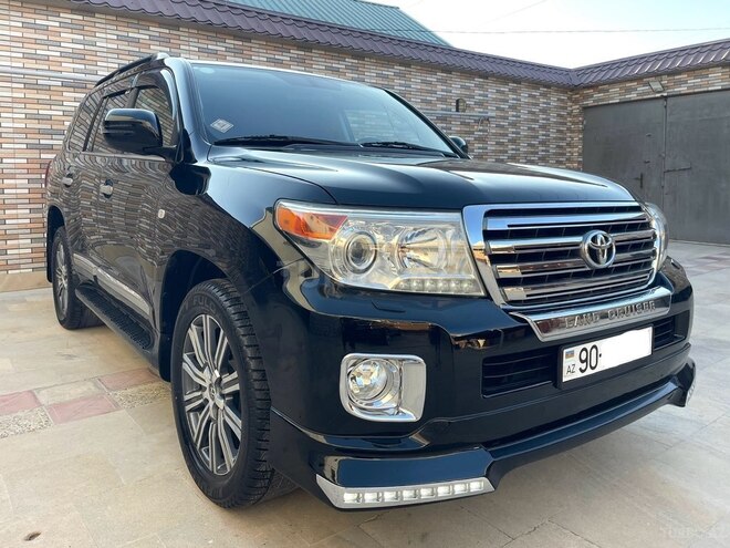 Toyota Land Cruiser-2