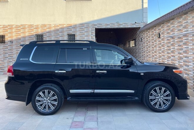 Toyota Land Cruiser-5