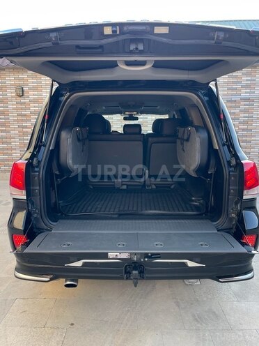 Toyota Land Cruiser-10