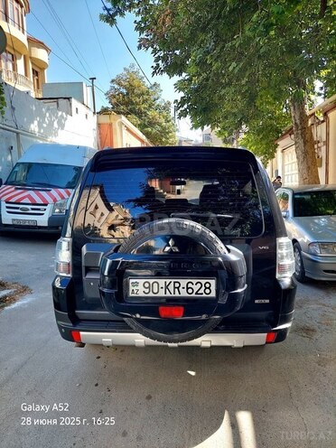 Mitsubishi Pajero 2007, 220,000 km - 3.0 l - Bakı