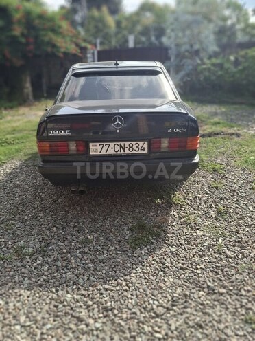 Mercedes 190 1991, 260,950 km - 2.0 l - Astara