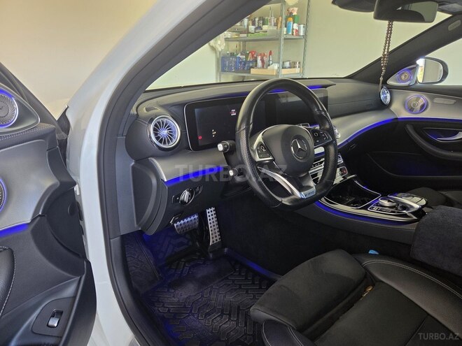Mercedes E 220 d 2016, 123,500 km - 2.0 l - Bakı