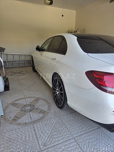 Mercedes E 220 d 2016, 123,500 km - 2.0 l - Bakı