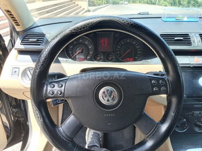 Volkswagen Passat 2005, 420,000 km - 2.0 l - Qusar