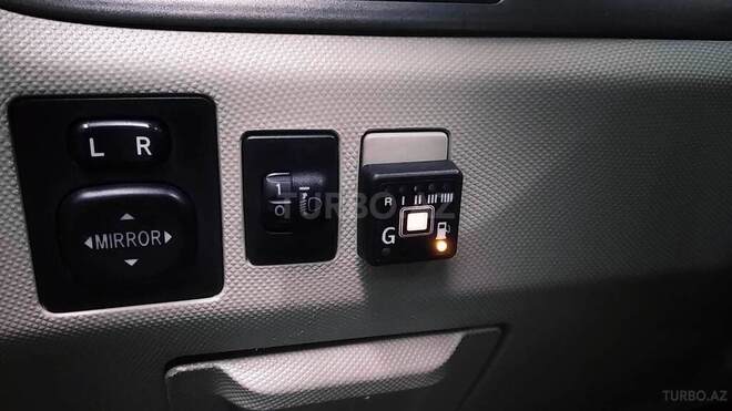 Toyota Previa 2008, 178,000 km - 2.4 л - Bakı