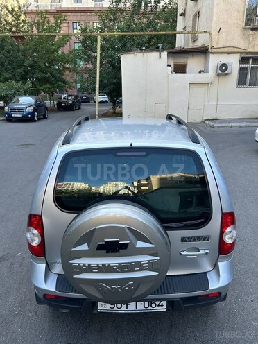 Chevrolet Niva 2009, 130,483 km - 1.7 l - Bakı