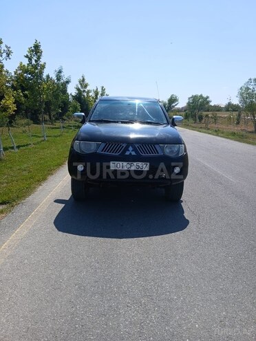 Mitsubishi L200 2008, 357,000 km - 2.5 l - Bakı