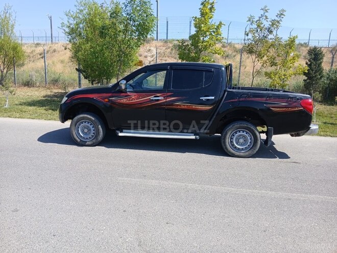 Mitsubishi L200 2008, 357,000 km - 2.5 l - Bakı