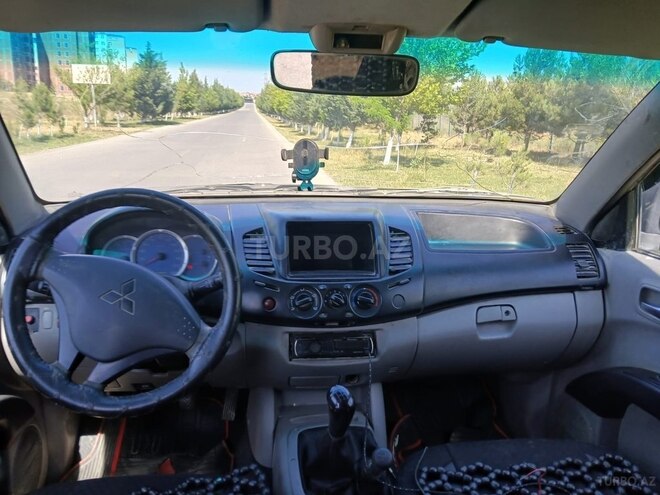 Mitsubishi L200 2008, 357,000 km - 2.5 l - Bakı