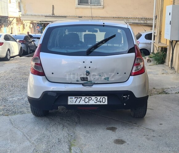 Dacia Sandero 2008, 395,800 km - 1.4 l - Bakı