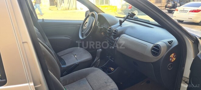 Dacia Sandero 2008, 395,800 km - 1.4 l - Bakı