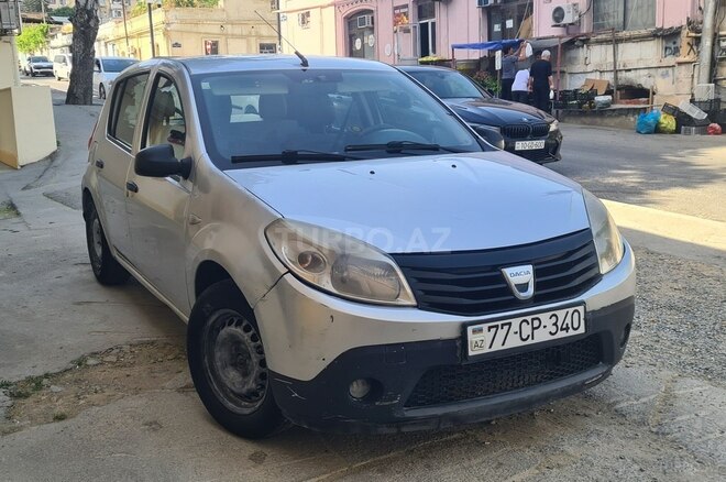 Dacia Sandero 2008, 395,800 km - 1.4 l - Bakı