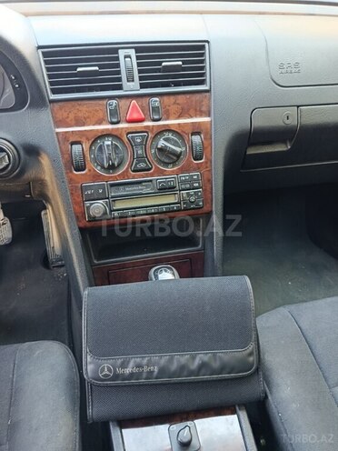 Mercedes C 180 1997, 320,000 km - 1.8 л - Bakı