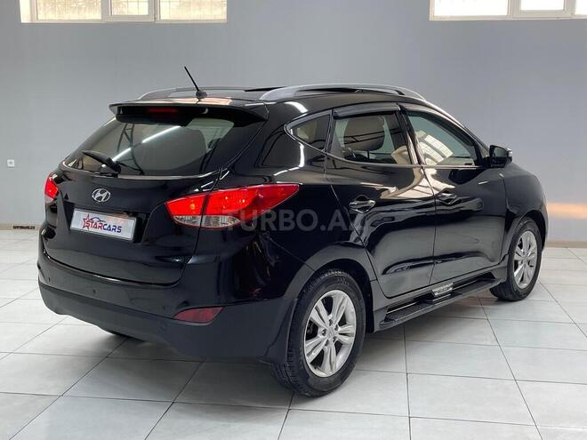Hyundai ix35-11