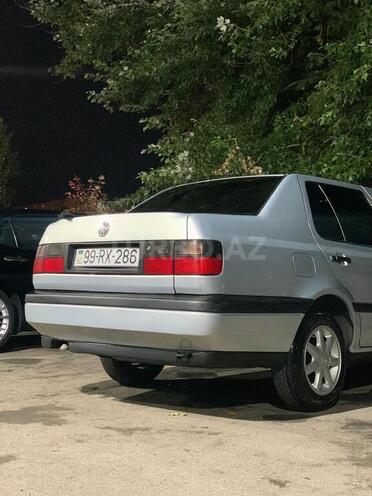 Volkswagen Vento 1995, 219,000 km - 1.9 l - Bakı