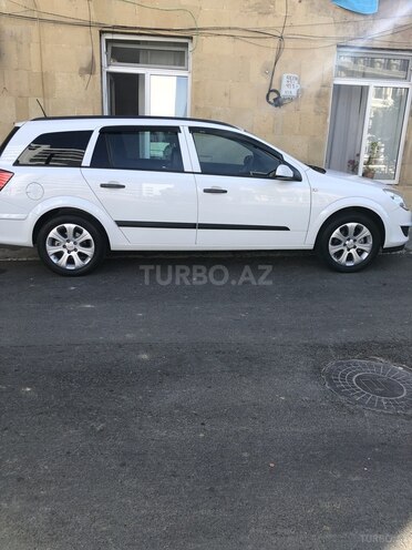Opel Astra 2009, 258,735 km - 1.4 l - Bakı