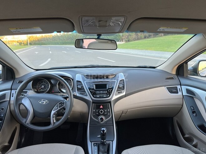 Hyundai Elantra 2015, 113,000 km - 1.8 l - Bakı
