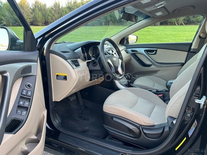 Hyundai Elantra 2015, 113,000 km - 1.8 l - Bakı