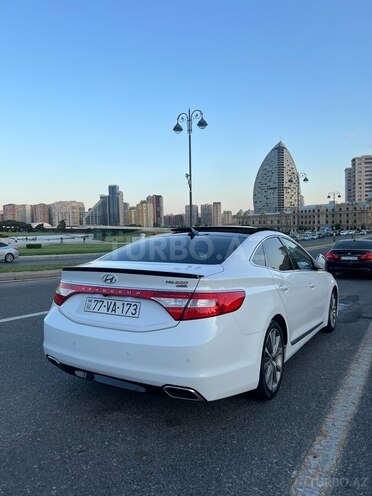 Hyundai Grandeur 2015, 212,000 km - 2.2 л - Bakı
