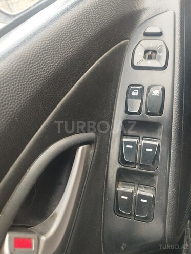 Hyundai ix35 2011, 220,000 km - 2.4 l - Bakı