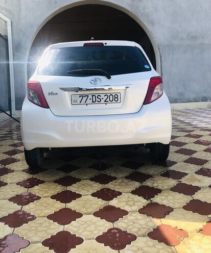 Toyota Vitz 2012, 90,000 km - 1.3 l - Gəncə