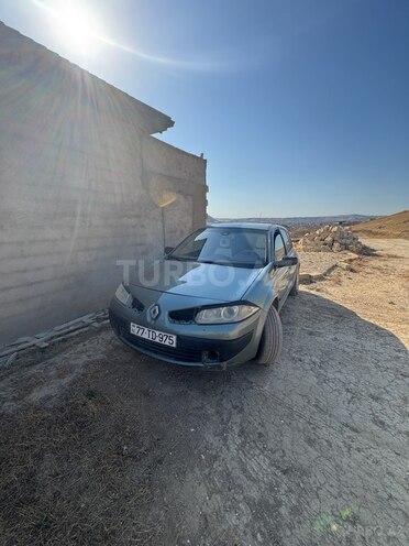 Renault Megane-1