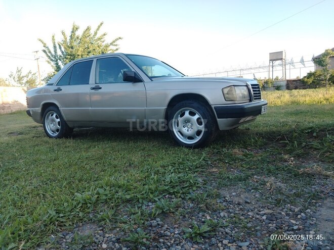 Mercedes 190 1990, 566,275 km - 1.8 л - Sabirabad
