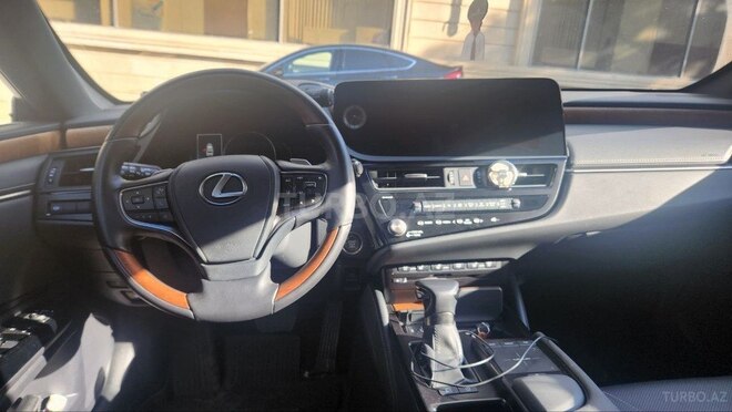 Lexus ES 250 2022, 12,500 km - 2.5 л - Bakı