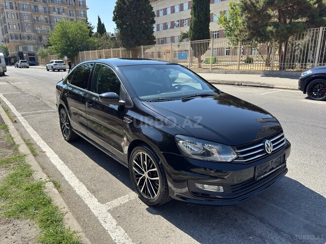Volkswagen Polo 2019, 120,000 km - 1.6 l - Bakı