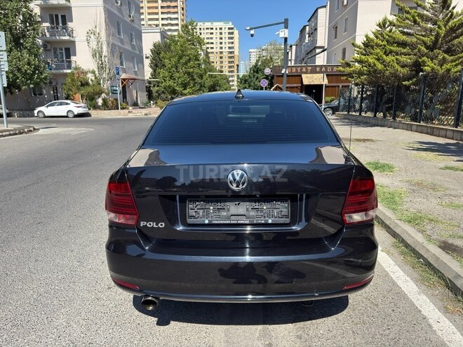 Volkswagen Polo 2019, 120,000 km - 1.6 l - Bakı