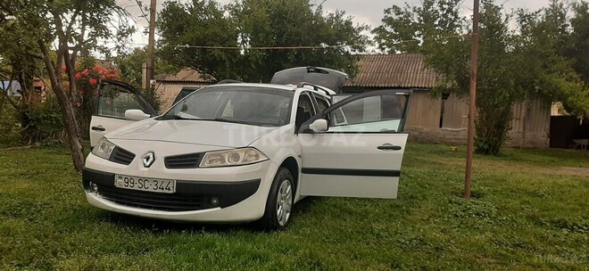 Renault Megane-2