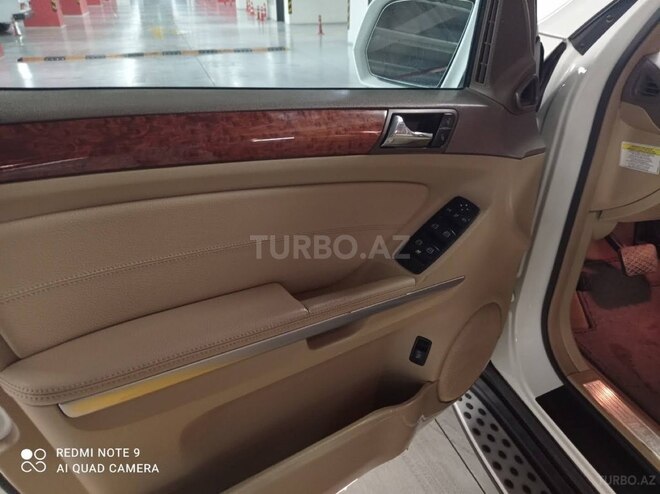 Mercedes ML 350 4MATIC-13