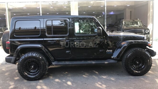 Jeep Wrangler-3