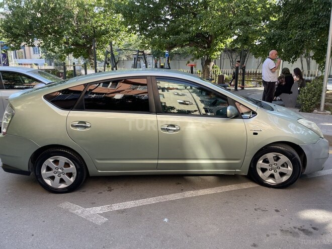 Toyota Prius 2009, 400,000 km - 1.5 л - Bakı