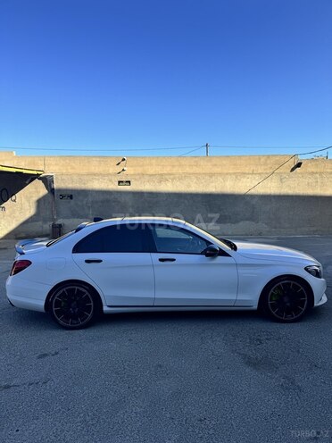Mercedes C 300 2017, 145,000 km - 2.0 л - Bakı