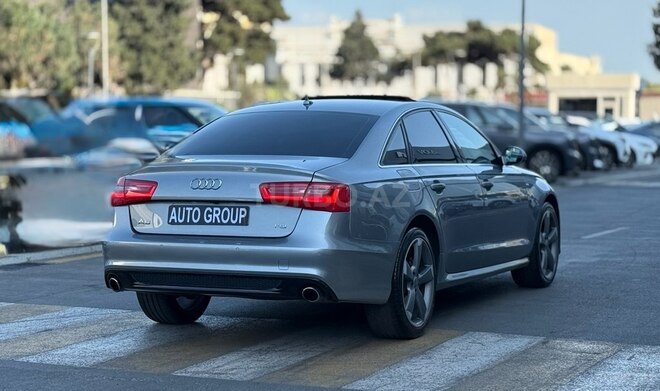 Audi A6-10