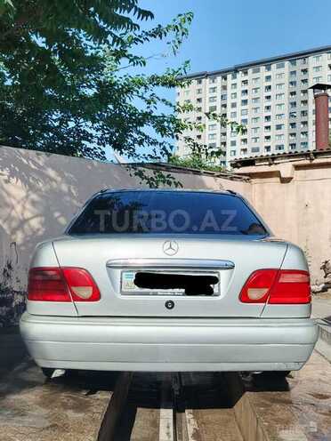 Mercedes E 230 1995, 565,000 km - 2.3 l - Bakı