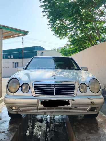 Mercedes E 230 1995, 565,000 km - 2.3 l - Bakı