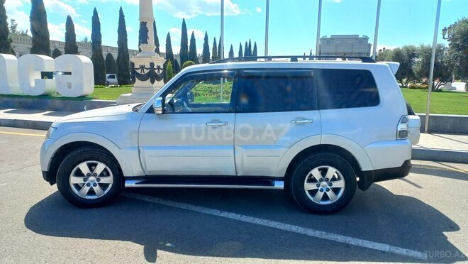 Mitsubishi Pajero 2008, 611,551 km - 3.0 l - Goranboy