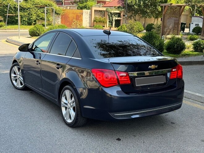 Chevrolet Cruze-8