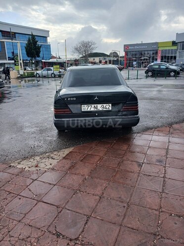 Mercedes E 200 d 1993, 130,000 km - 2.0 л - Bakı