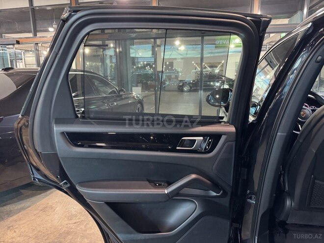Porsche Cayenne 2018, 96,000 km - 3.0 l - Bakı