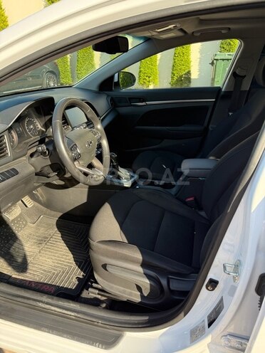 Hyundai Elantra 2019, 119,000 km - 2.0 l - Bakı