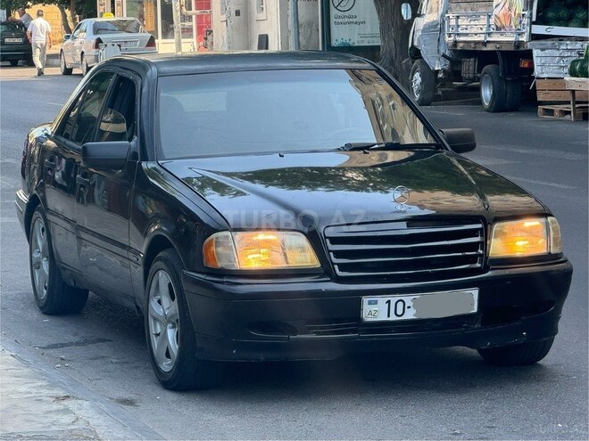 Mercedes C 180 1995, 300,000 km - 1.8 l - Bakı