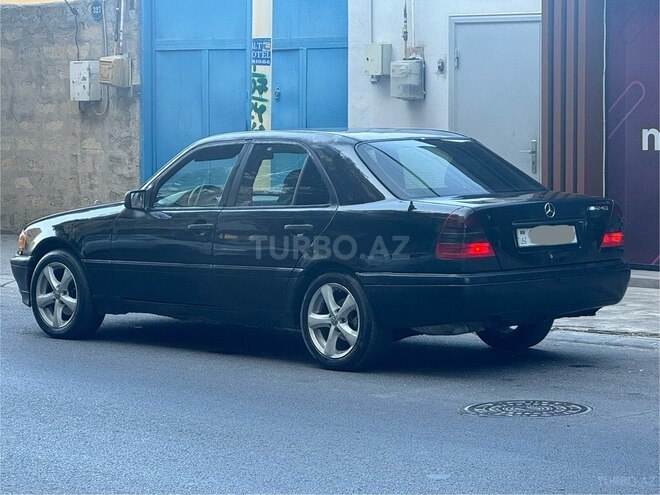 Mercedes C 180 1995, 300,000 km - 1.8 l - Bakı